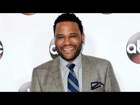 VIDEO : Anthony Anderson Will Host New Animal Talk Show