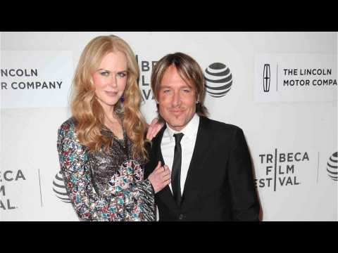 VIDEO : Keith Urban Explains Why Nicole Kidman Didn't Join Him at the 2017 Grammys