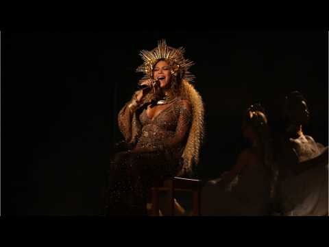VIDEO : Grammys: Beyonce Shines, Adele Starts Over