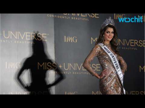 VIDEO : Miss France Iris Mittenaere Wins Miss Universe