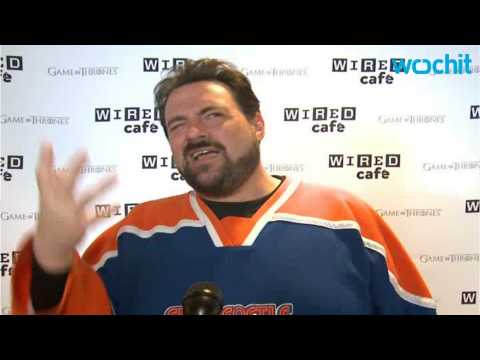 VIDEO : Kevin Smith Weighs In On Affleck And Batman