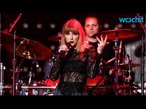 VIDEO : Taylor Swift's pre-Super Bowl show might be her only in 2017
