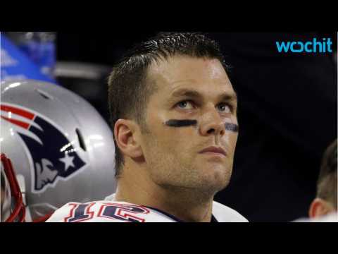 VIDEO : Tom Brady Gets Most Super Bowl Facebook Posts