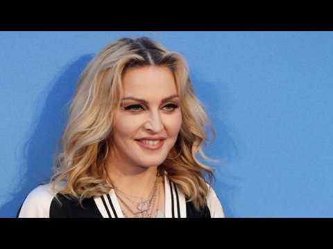 VIDEO : Madonna Talks Expanding Family