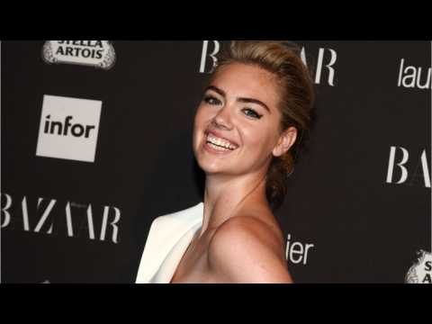 VIDEO : Kate Upton's Third Sport's Illustrated Swimsuit Cover