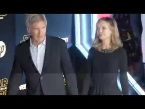 VIDEO : Harrison Ford Has Near Miss With Passenger Jet