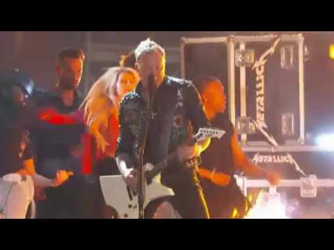 VIDEO : James Hetfield 'Livid' Over Grammy Screw Up