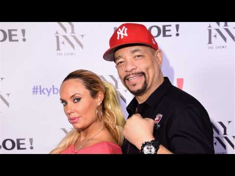 VIDEO : Coco Austin And Ice-T's Daughter Hits The Runway At NYFW