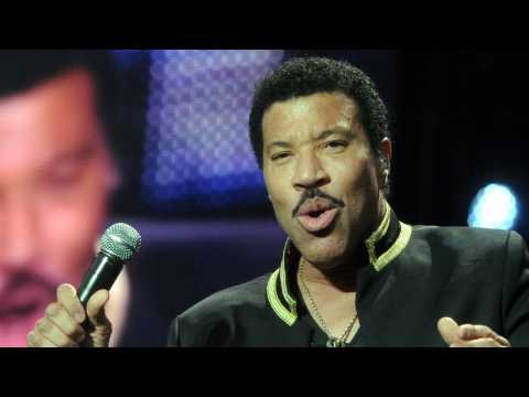 VIDEO : Lionel Richie Talks Tour Plans
