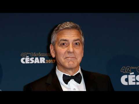 VIDEO : George Clooney Jokes About Trump's Paris Comments
