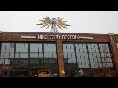 VIDEO : Jack White Launches Vinyl Record Plant In Detroit