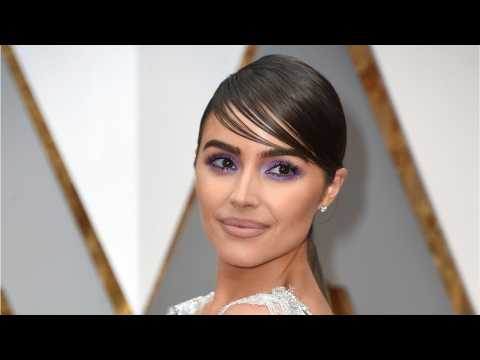 VIDEO : Olivia Culpo's Red Carpet Gown Is Helping Fund Clean Water