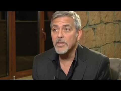 VIDEO : George Clooney Slams Trump