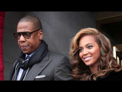 VIDEO : Beyonc and Jay Z Take A Break For Family Time
