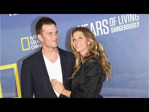VIDEO : Tom Brady And Gisele Bundchen Celebrate Their Anniversary