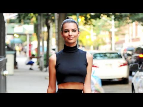 VIDEO : Emily Ratajkowski Says Blurred Lines is 'Bane of My Existence'