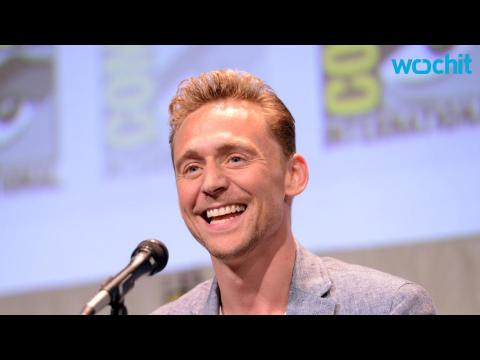 VIDEO : Tom Hiddleston Shows Off His Singing Pipes in New Movie