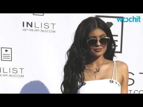 VIDEO : Kylie Jenner Trades in Heels for Athletic Wear