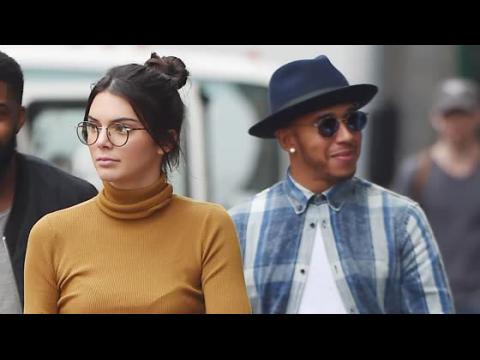 VIDEO : Kendall Jenner And Lewis Hamilton Hang Out In New York