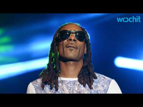 VIDEO : Snoop Dogg Opens Company That Merges Marijuana and Media