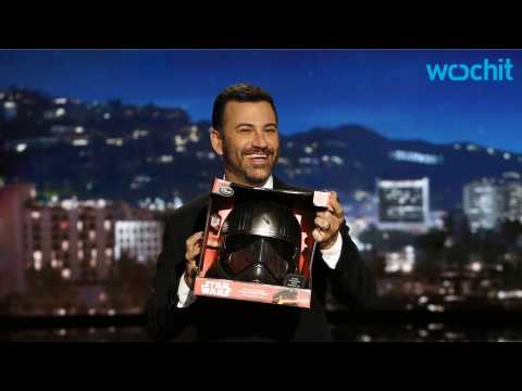 VIDEO : Jimmy Kimmel Takes Mean Tweets to a New Level