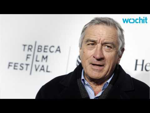 VIDEO : Robert De Niro Scores One for Baby-boomers as 'The Intern'