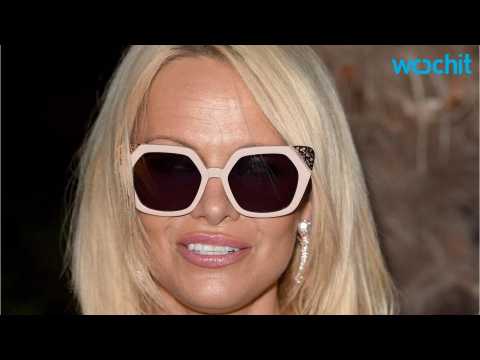 VIDEO : Pamela Anderson Has Not Seen Her Sex Tape With Tommy Lee