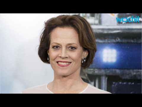 VIDEO : Sigourney Weaver Returns to Ghostbusters