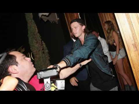 VIDEO : Patrick Schwarzenegger Fights Photographer at Hollywood Nightclub