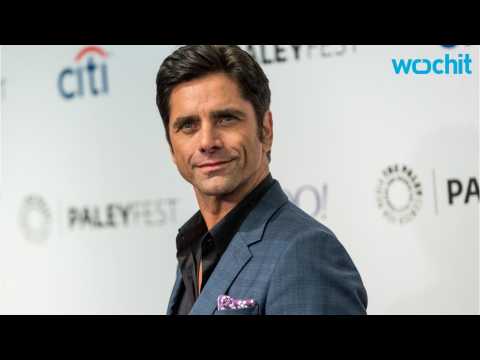 VIDEO : Twitter Can't Believe That John Stamos and Rob Lowe Are Both on TV Tonight
