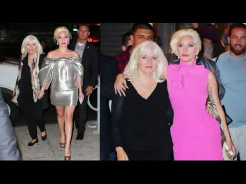 VIDEO : Lady Gaga emmne sa maman dner  New York