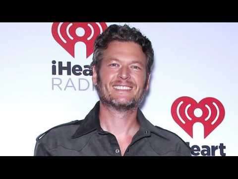 VIDEO : Recently Divorced Blake Shelton Isn't Licking Wounds or Looking in the Rearview Mirror