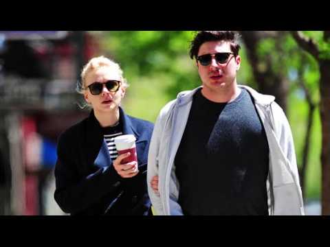 VIDEO : Carey Mulligan & Marcus Mumford Welcome First Child