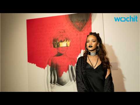 VIDEO : Rihanna Reveals New Album Title