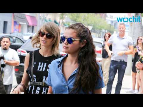 VIDEO : Selena Gomez: ?Taylor Swift is Pulling Me Out of My Shell?