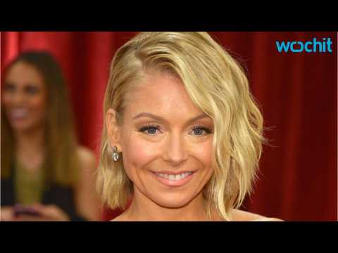 VIDEO : Kelly Ripa to Receive Star on the Hollywood Walk of Fame