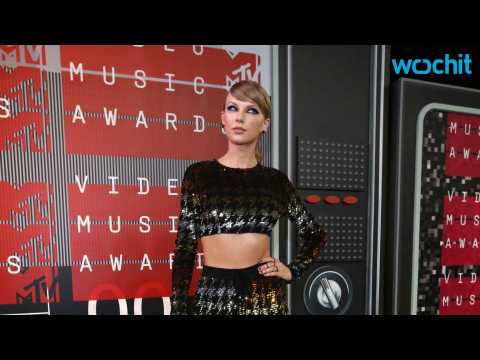 VIDEO : Taylor Swift to Co-Chair Major Fashion Event