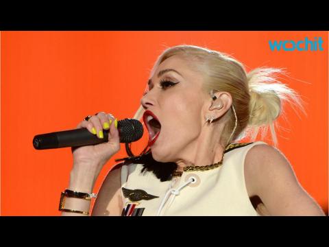 VIDEO : Only Gwen Stefani Could Make Going to the Nail Salon Look This Cool