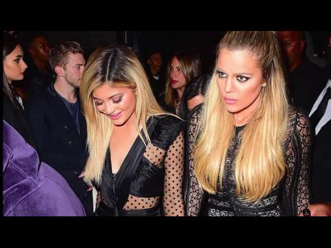 VIDEO : Kylie Jenner Celebrates Galore Cover In New York