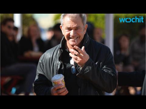 VIDEO : Mel Gibson to Be a Dad for the Ninth Time