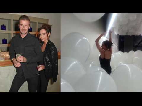 VIDEO : Victoria Beckham et ses amis célèbres fêtent le 1er anniversaire de sa boutique