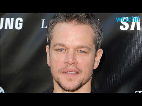 VIDEO : Matt Damon Wants a Piece of Ben Affleck's Movie Seconds!