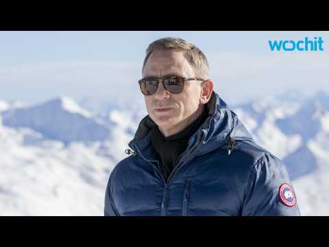 VIDEO : Daniel Craig Has At Least One Bond Flick Left