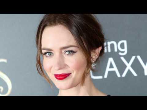 VIDEO : Emily Blunt Became an American for Tax Reasons