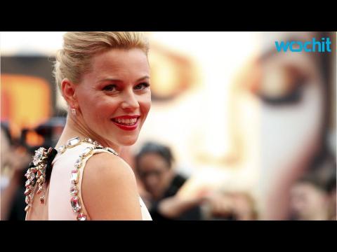 VIDEO : Charlie?s Angels Reboot: Elizabeth Banks In Talks To Direct