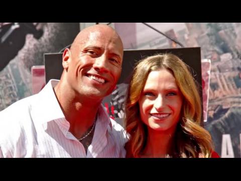 VIDEO : Dwayne 'The Rock' Johnson and Girlfriend Expecting a Baby