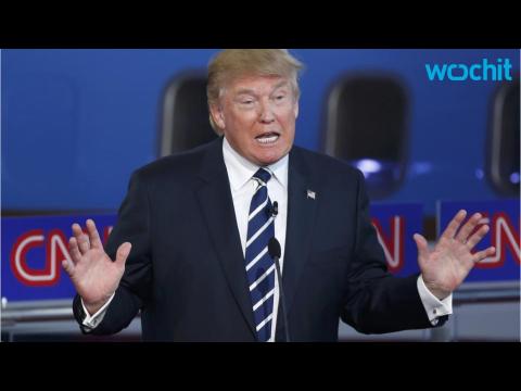 VIDEO : GOP Debate: Donald Trump Hurls Insults From the Start in CNN ?Main Event?