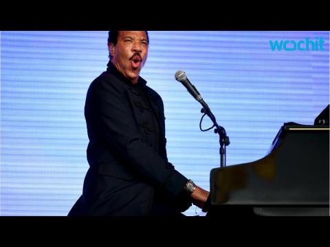 VIDEO : 'Hello' Las Vegas: Lionel Richie Announces 20-show Residency