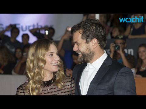 VIDEO : Diane Kruger and Joshua Jackson Cozy Up on Red Carpet