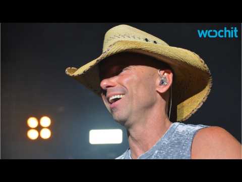 VIDEO : Kenny Chesney Switches Gears for His New Album